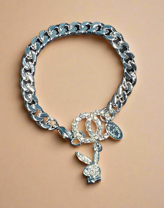 Playboy Curb Bracelet 2 Solid Crystal Circle Crystal Bunny Head Pendant