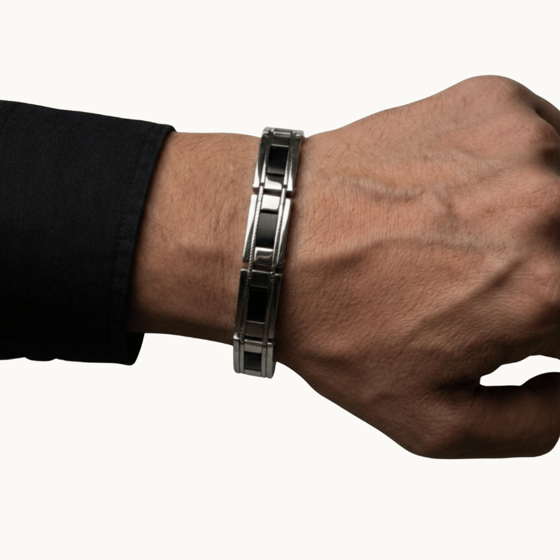 Men's Gunmetal & Carbon Fiber Link Bracelet