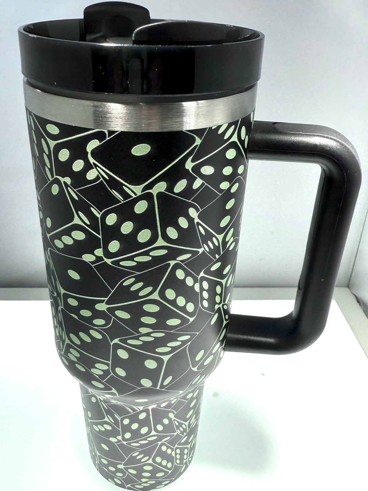 40oz Tumbler with lid, Glowing Dice ,Stainless Steel Vacuum Black - Hammerhead LLC.