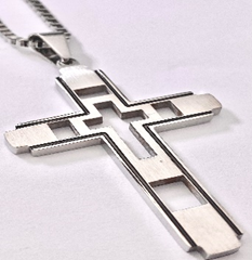 JEWLRY FASHION STST Cut Out Cross with Box Chain 22