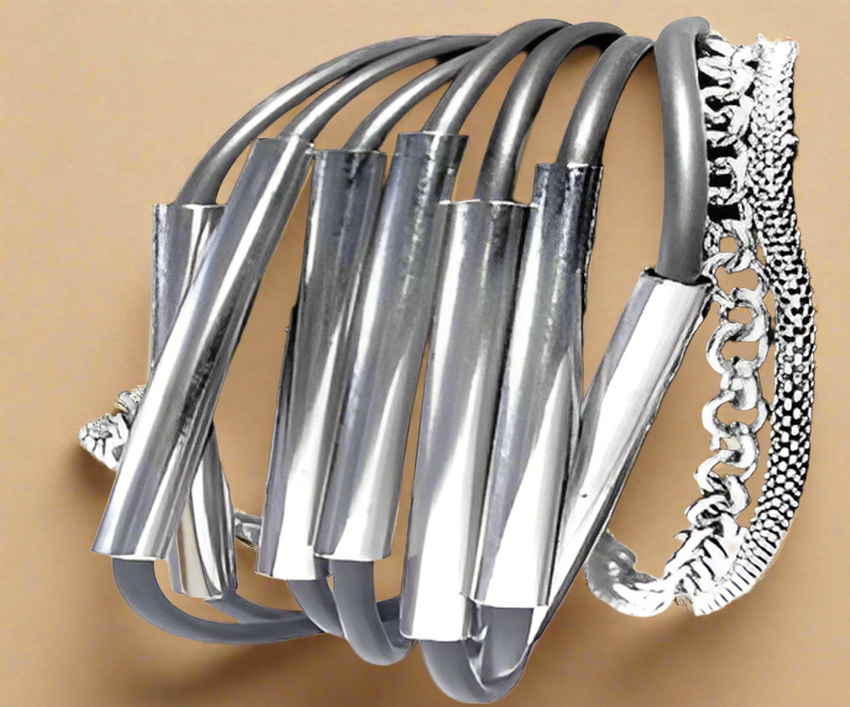 Fashion Chain and Rubber Mulit Strand Bracelet with Toggle Lock 8.5"