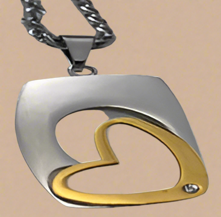 FASHION Tag with Cuyout Heart IP Plated gold and Crystal Inset Heart on a Fox Tail Chain 18"