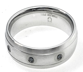 FASHION Black Crystal Band Ring