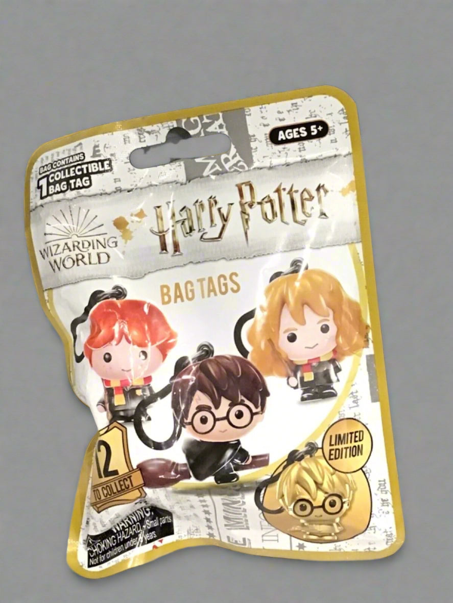 WIZARD WORLD HARRY POTTTER BAG TAGS