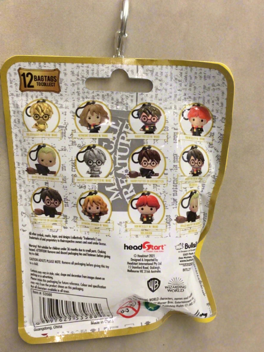 WIZARD WORLD HARRY POTTTER BAG TAGS