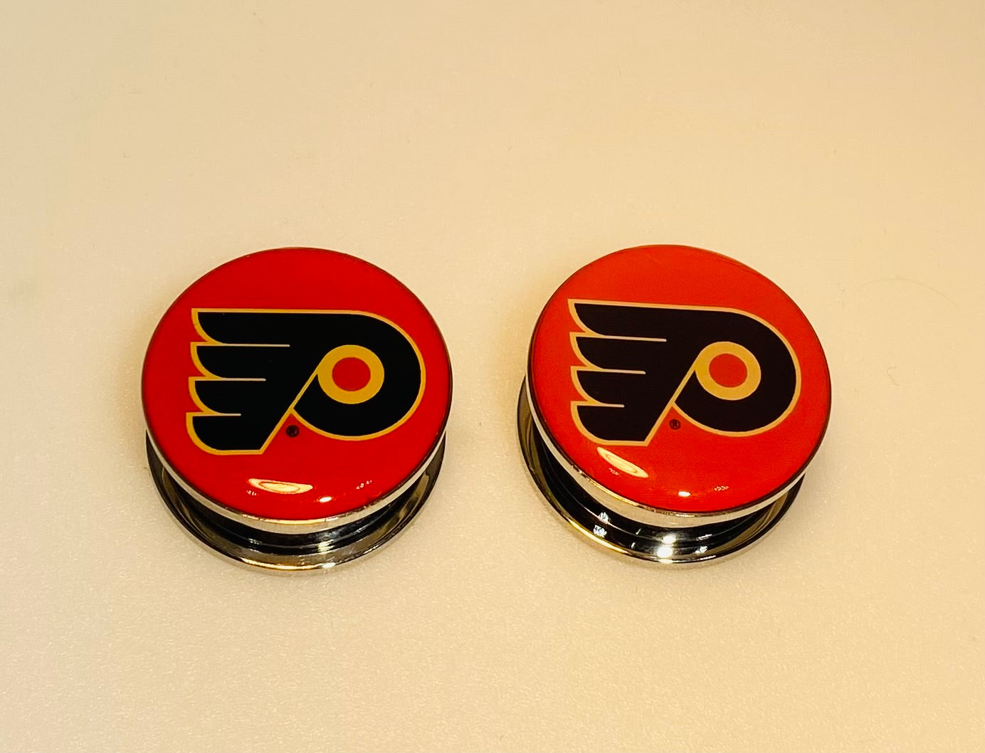 Philadelphia Flyers Ear Plug 1" Stainless Steel