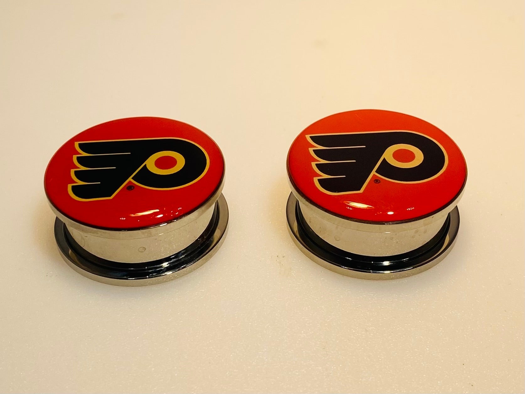 Philadelphia Flyers Ear Plug 1" Stainless Steel